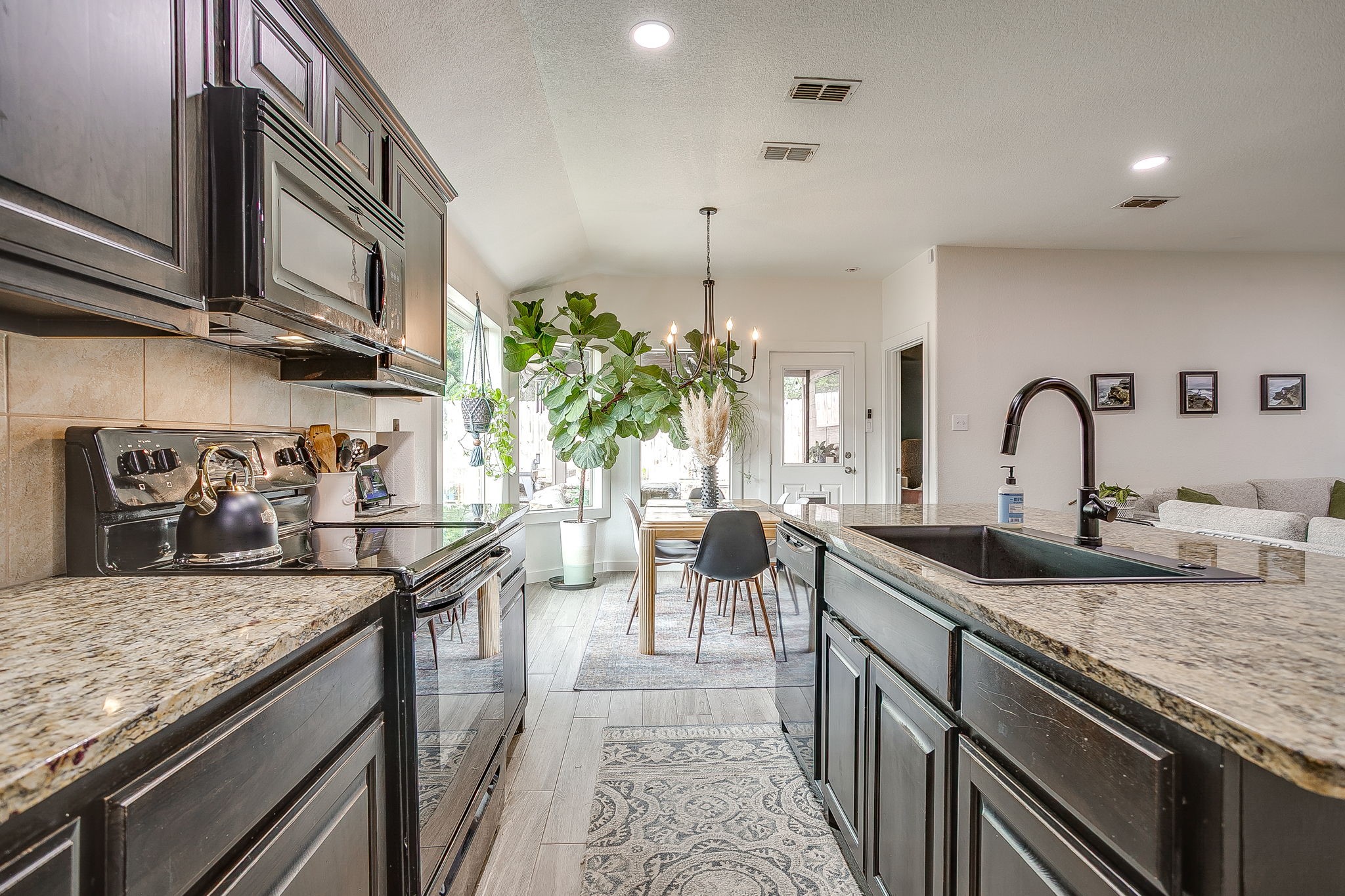 100 Tall Meadow Street Azle TX 76020