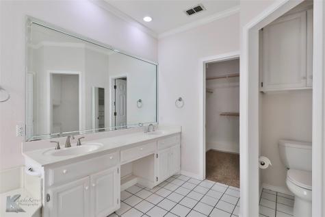 106 Riverside Park Abilene TX 79605