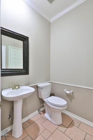 106 Riverside Park Abilene TX 79605