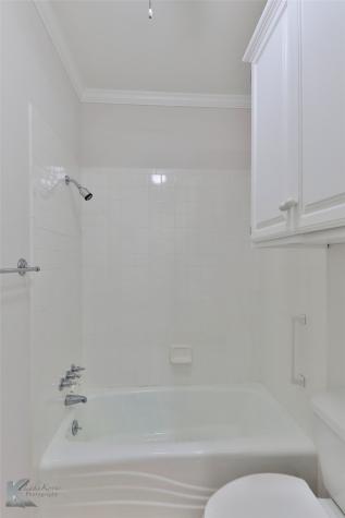 106 Riverside Park Abilene TX 79605
