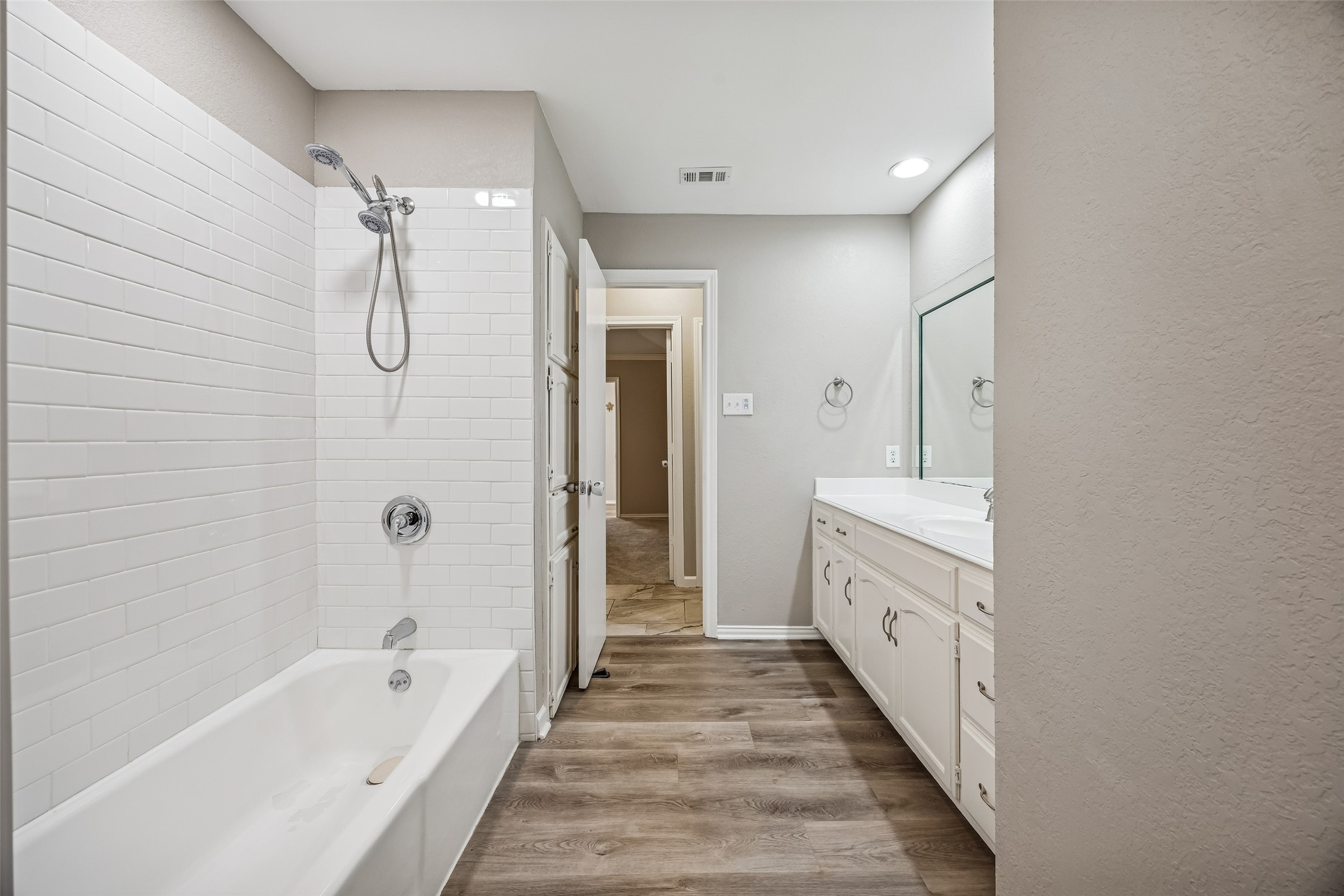 116 Timberview Court Burleson TX 76028