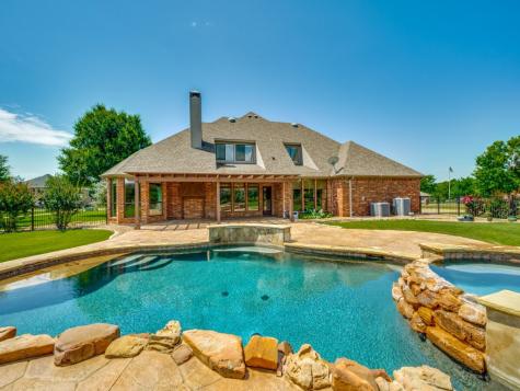 2712 Oakwood Drive Celina TX 75009