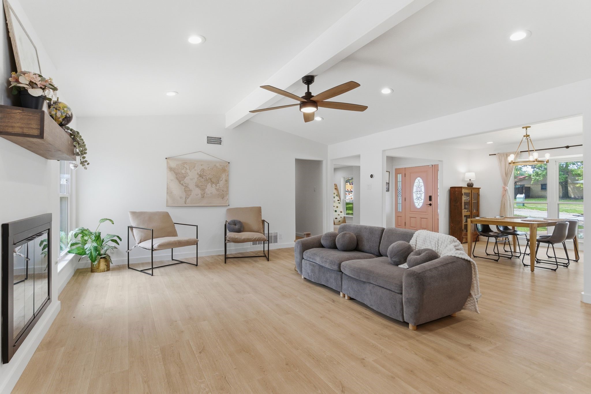 Richardson TX, 2202 Custer Parkway