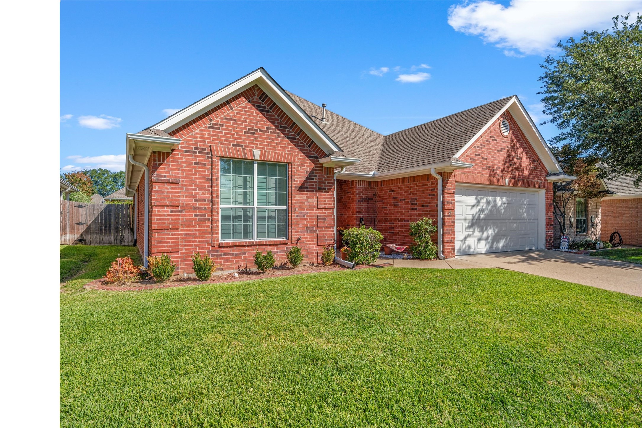 1915 Hollybranch Drive Tyler TX 75703