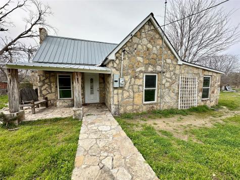 406 N Sycamore Street Hico TX 76457