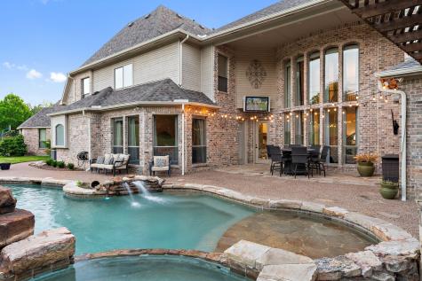 1501 Chancellor Lane Mckinney TX 75072