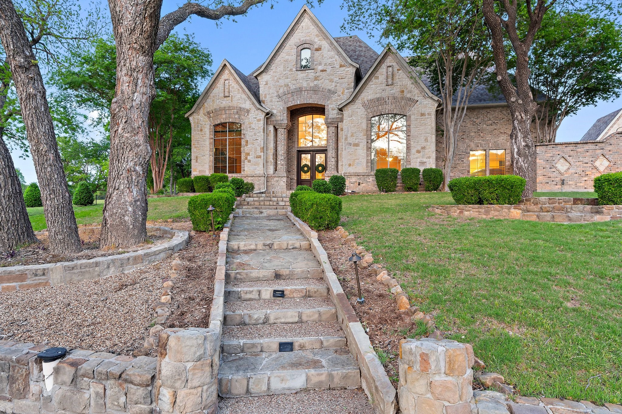 1501 Chancellor Lane Mckinney TX 75072