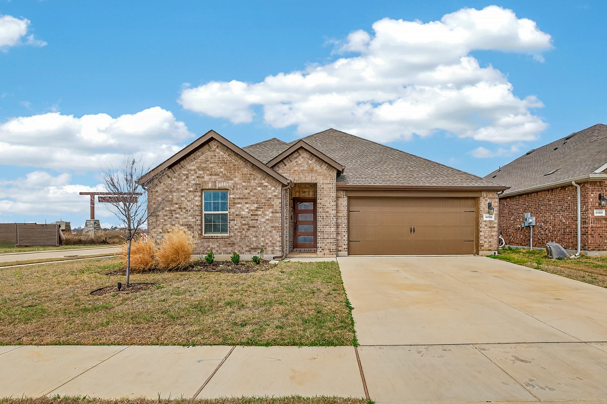 10201 Torch Light Lane Aubrey TX 76227