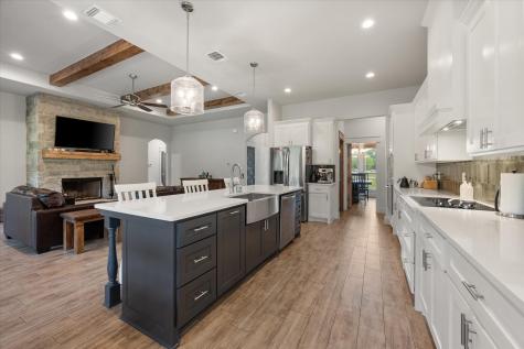 1052 Kessler Road Weatherford TX 76087