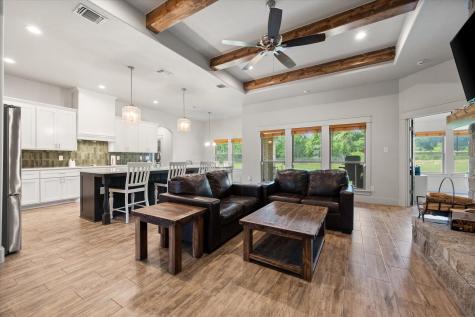 1052 Kessler Road Weatherford TX 76087