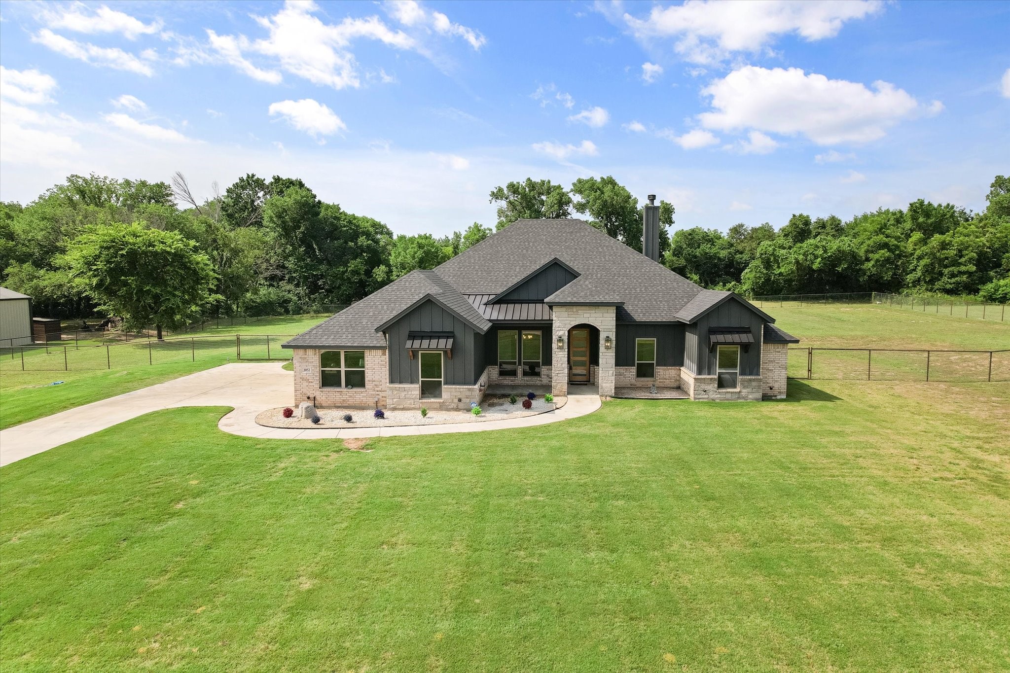 1052 Kessler Road Weatherford TX 76087