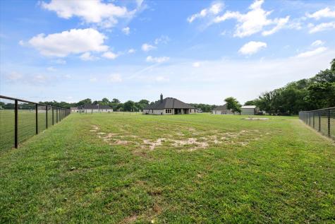 1052 Kessler Road Weatherford TX 76087