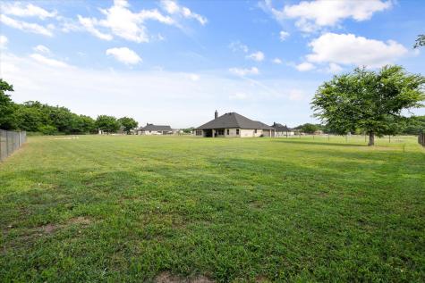1052 Kessler Road Weatherford TX 76087