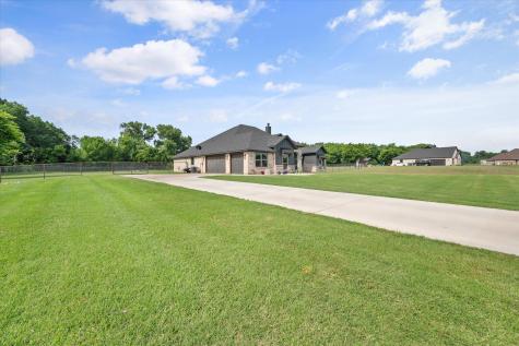 1052 Kessler Road Weatherford TX 76087