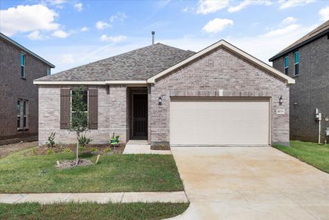 1853 Aslynn Circle Aubrey TX 76227
