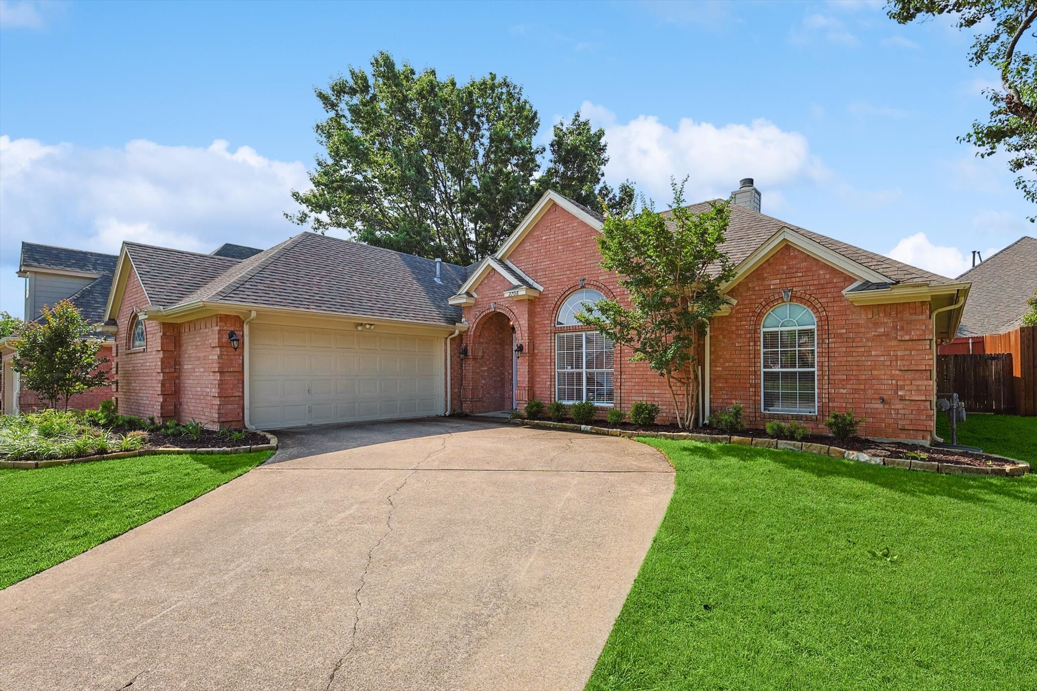 2708 Holly Brook Court Bedford TX 76021