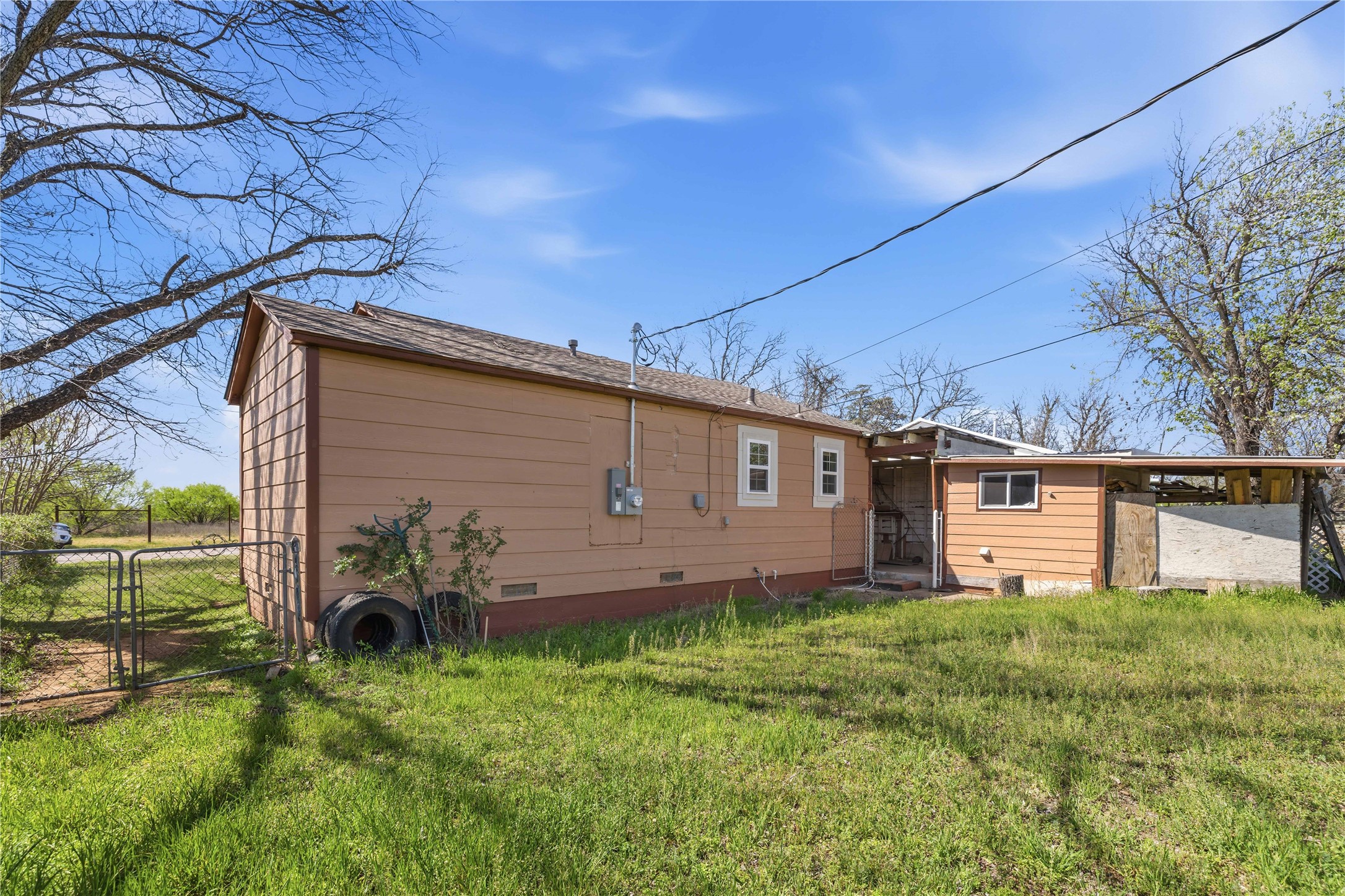 510 Medcalf Street Bangs TX 76823