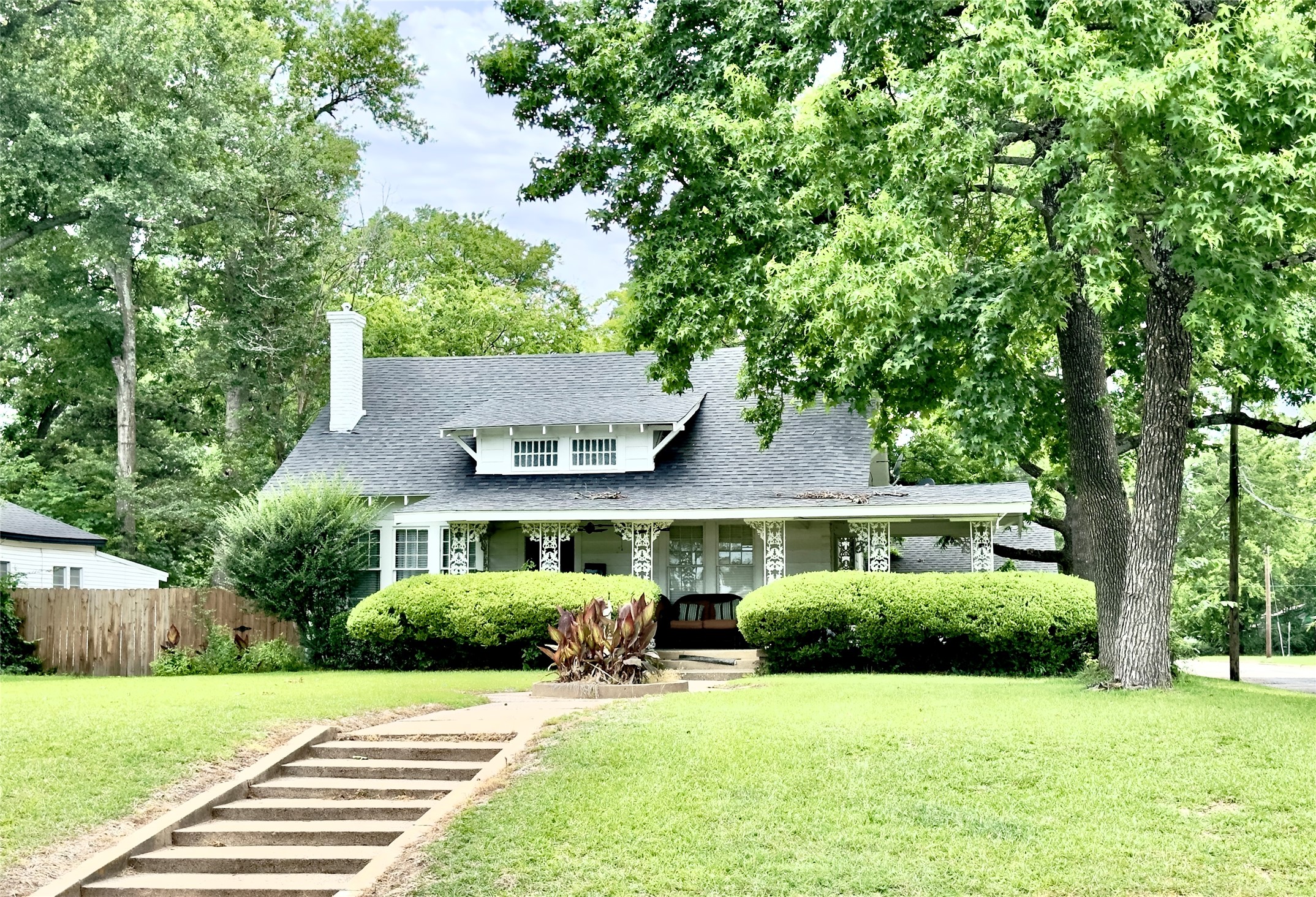 605 Davis Street S Sulphur Springs TX 75482
