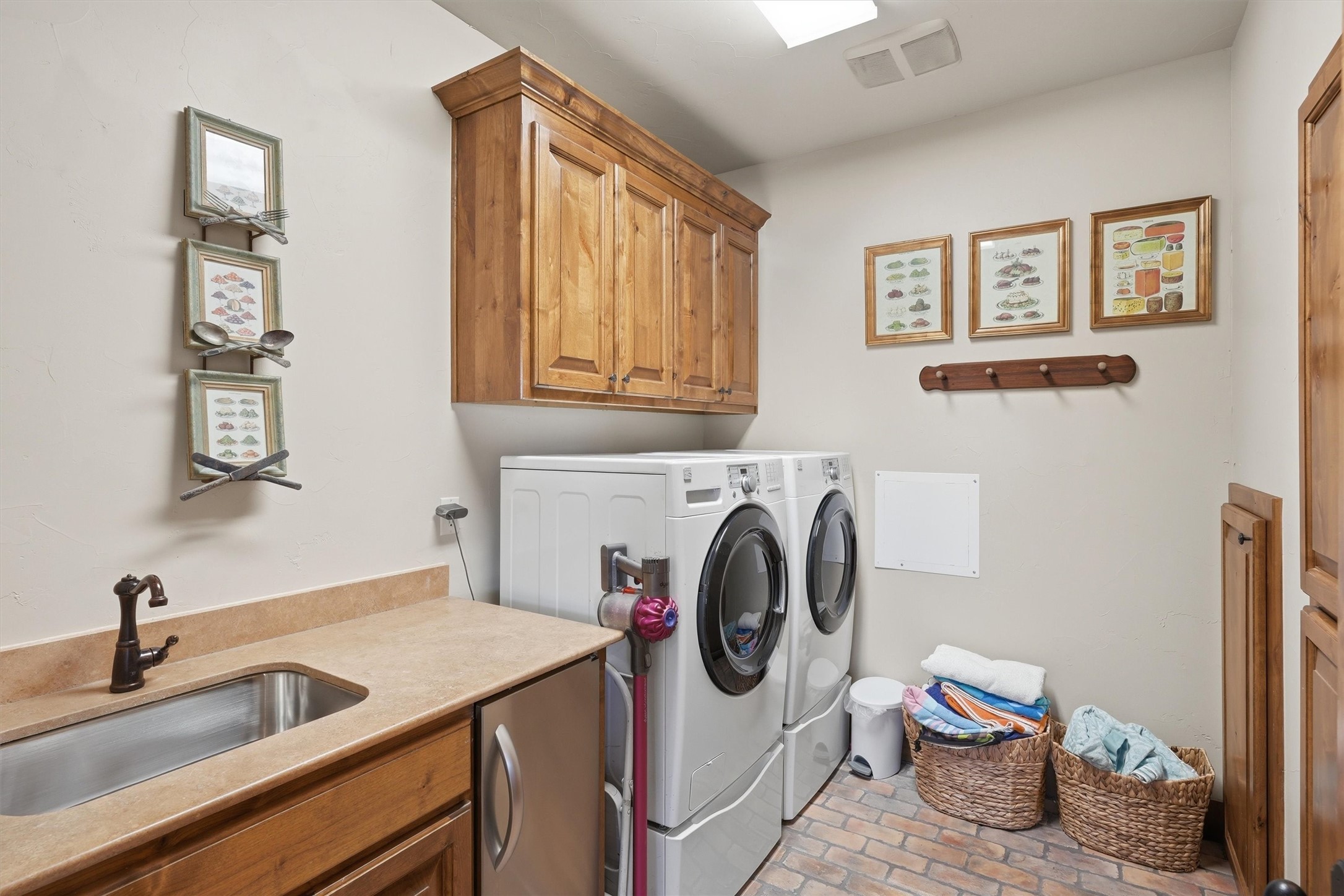 1671 Falls Creek Drive Graford TX 76449