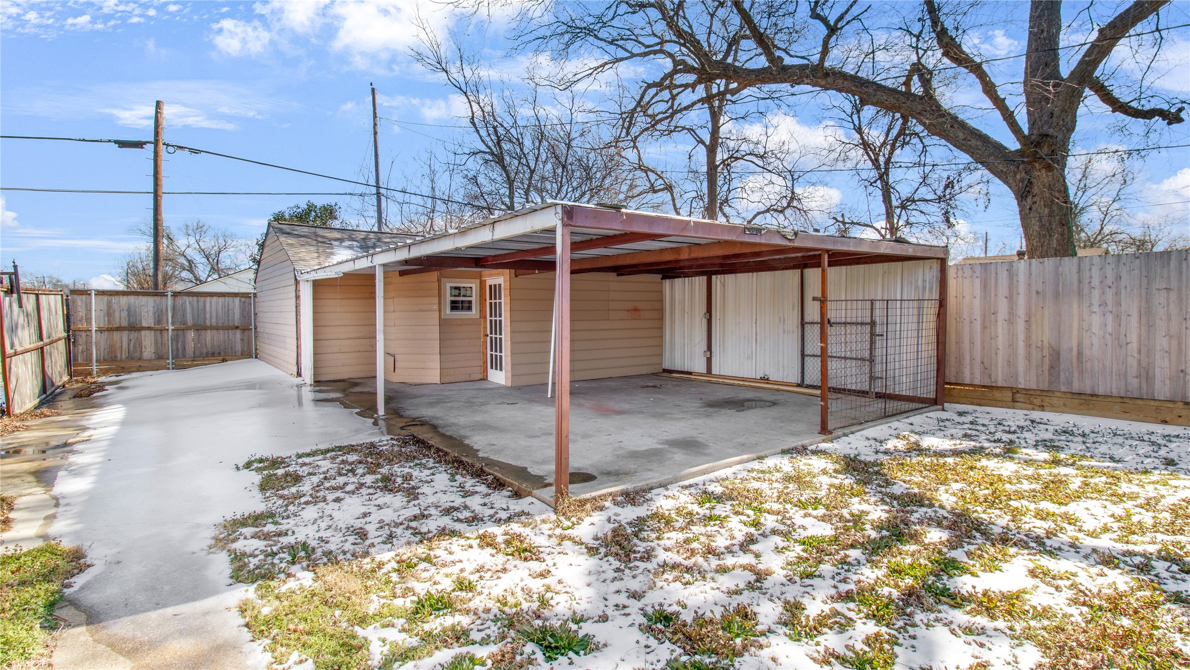 1100 S Brighton Avenue Dallas TX 75208