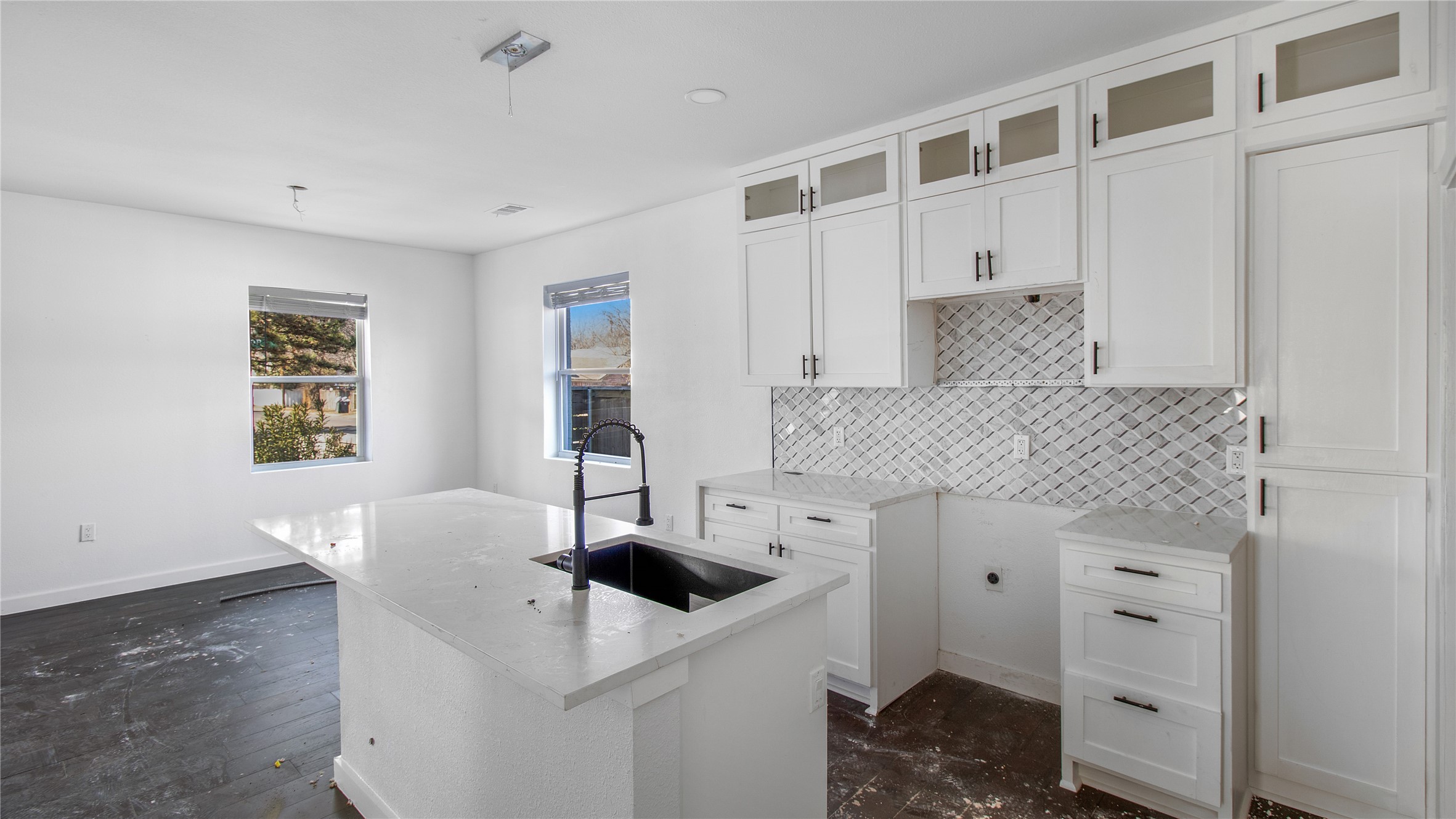 1100 S Brighton Avenue Dallas TX 75208