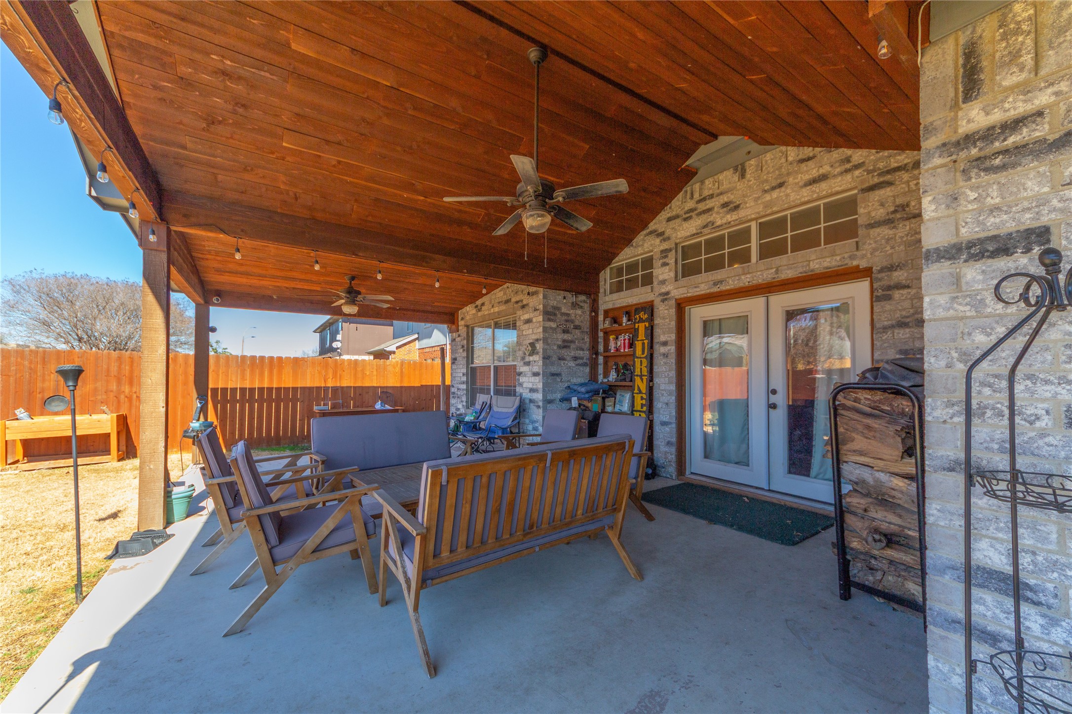 6004 Ten Wood Court Arlington TX 76018