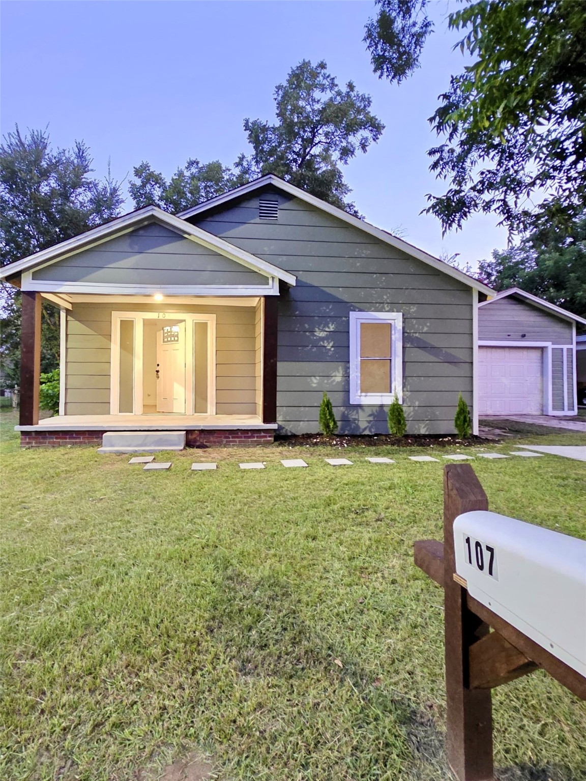 107 W Redbud Street Gilmer TX 75644