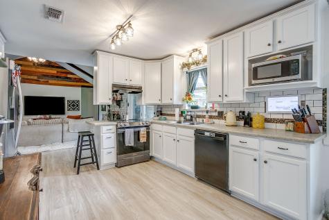 122 Valley Vista Drive Burleson TX 76028