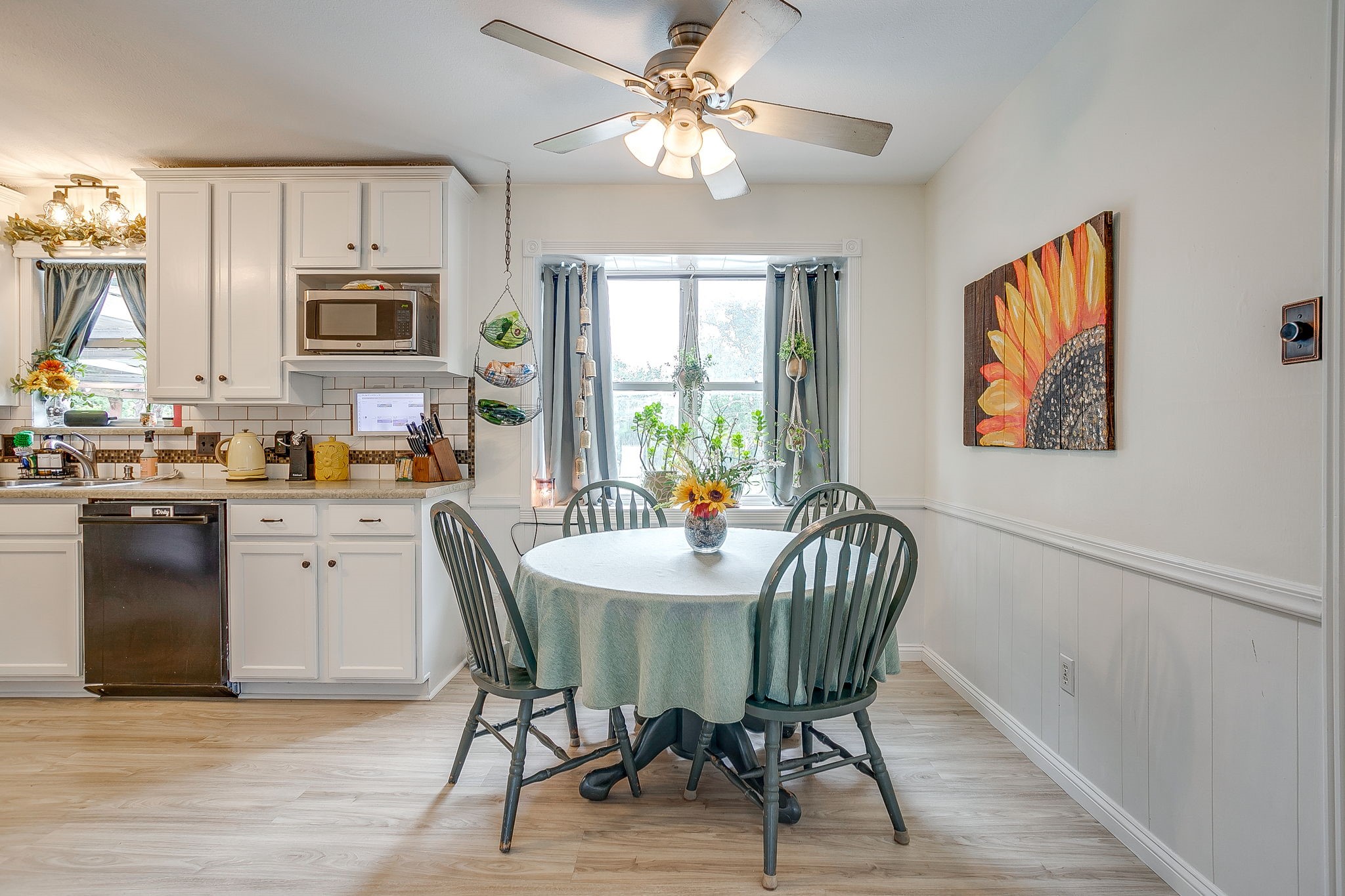 122 Valley Vista Drive Burleson TX 76028