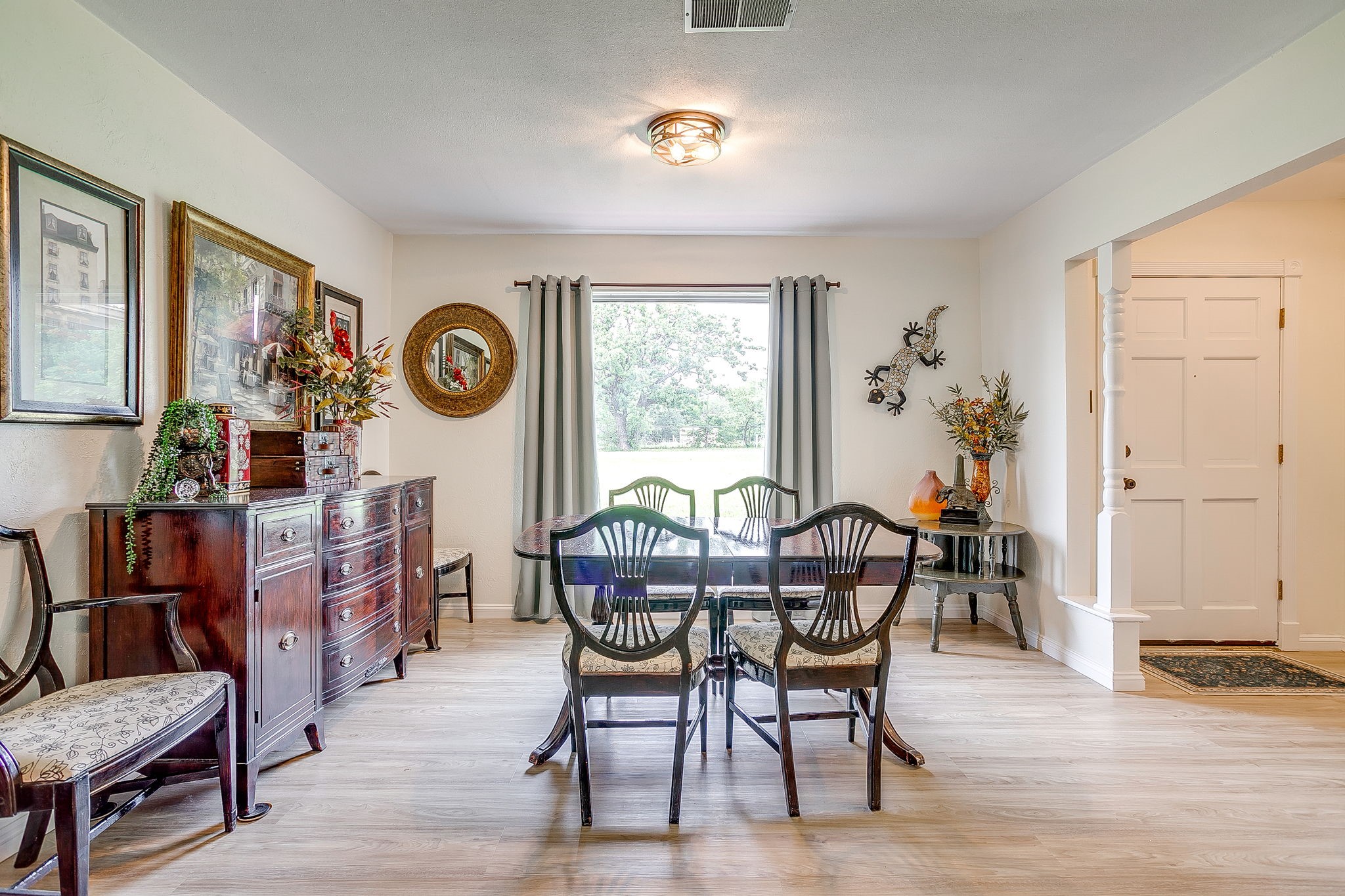 122 Valley Vista Drive Burleson TX 76028