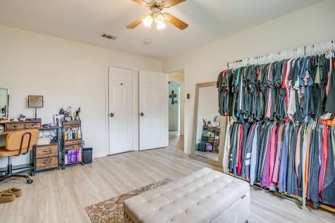 122 Valley Vista Drive Burleson TX 76028