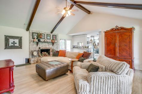 122 Valley Vista Drive Burleson TX 76028