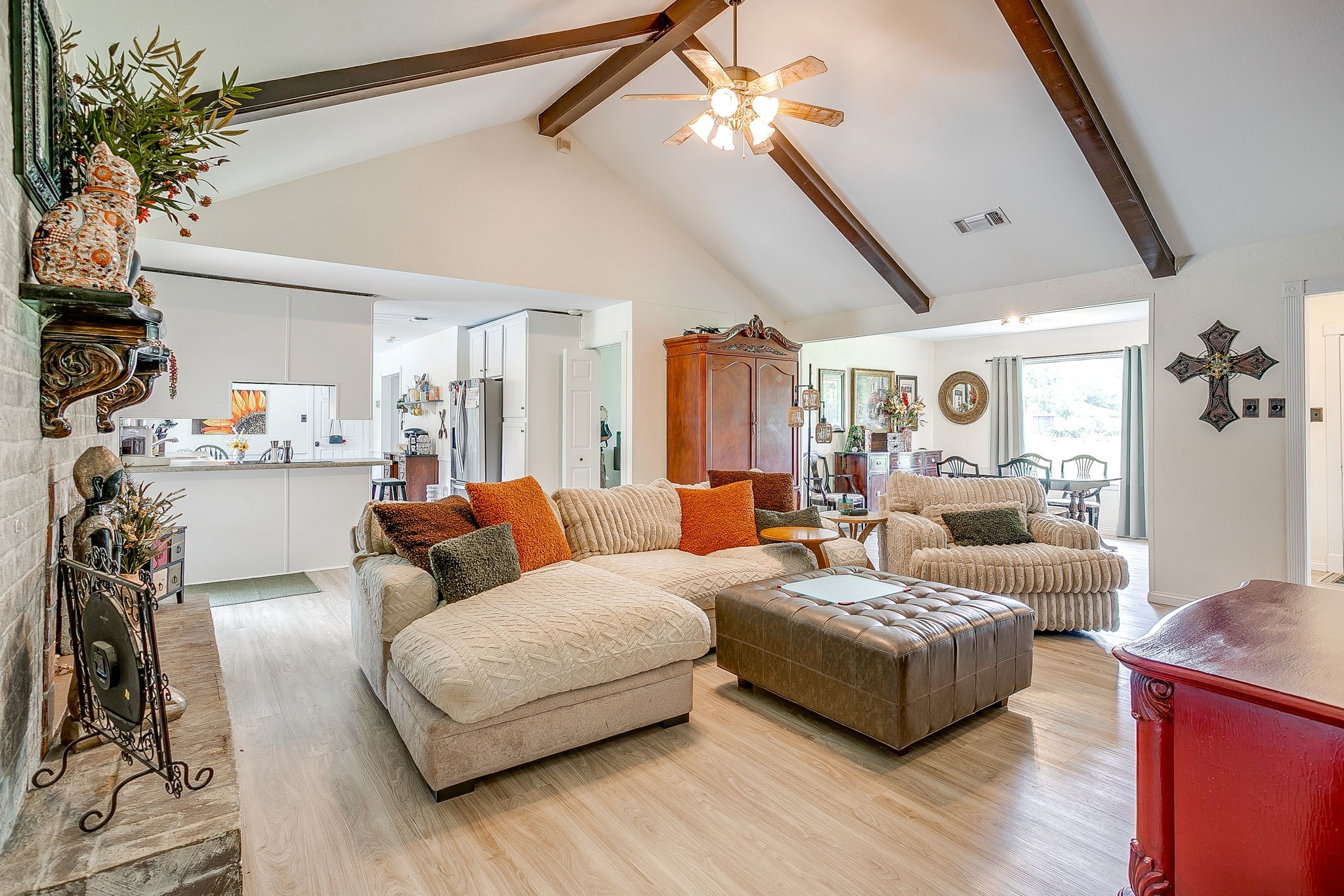 122 Valley Vista Drive Burleson TX 76028