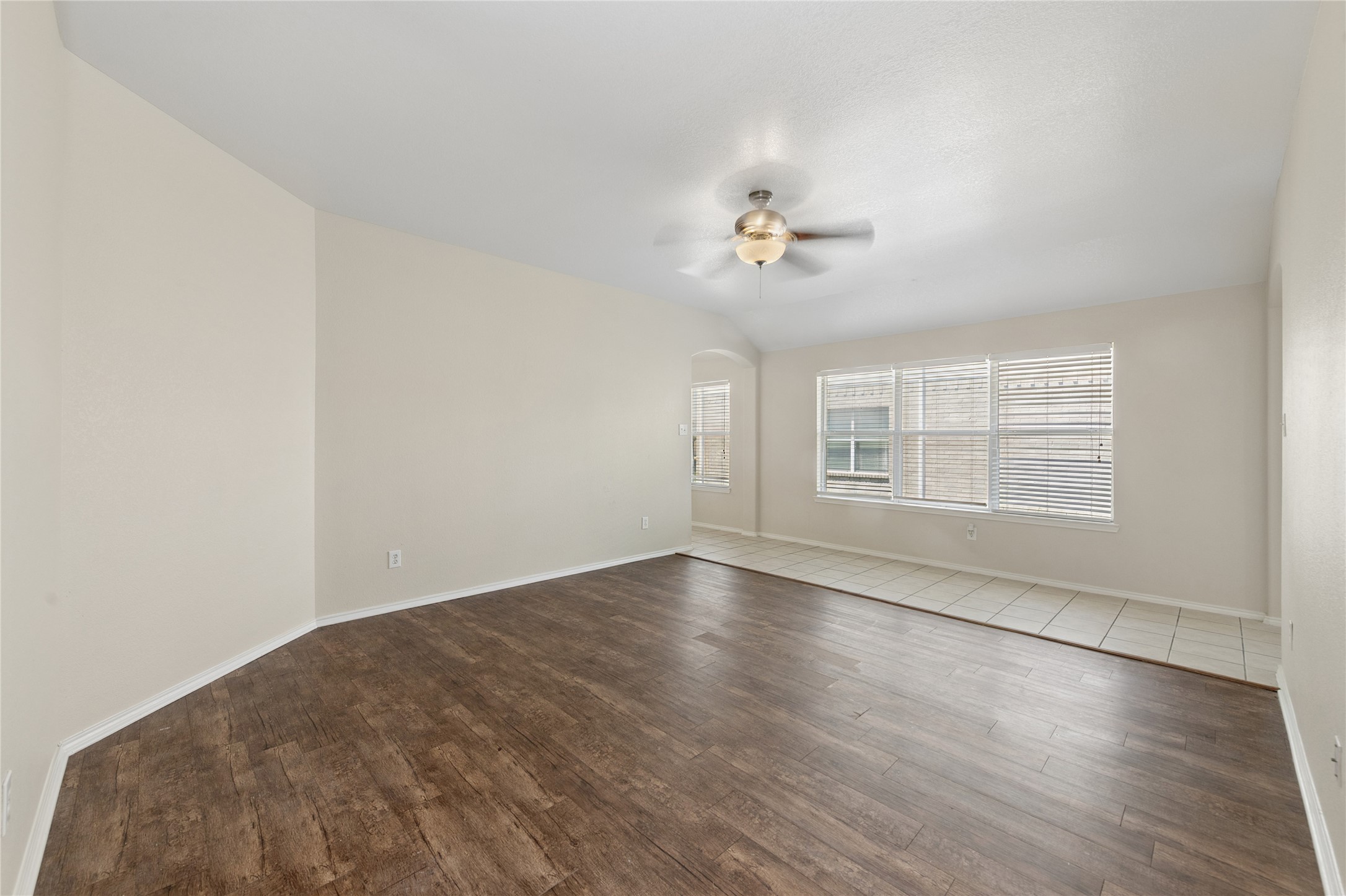 1113 Mockingbird Drive Aubrey TX 76227