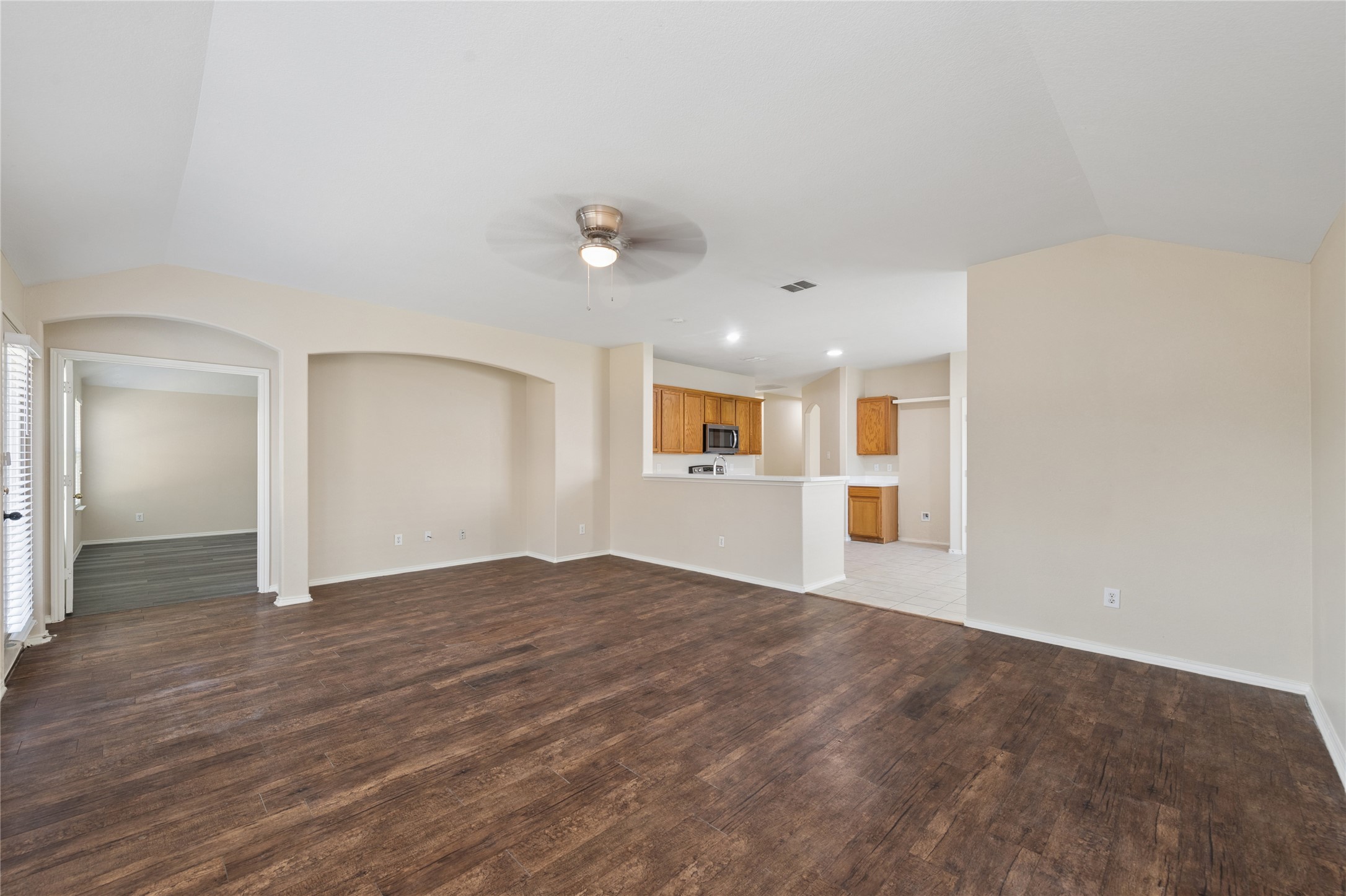 1113 Mockingbird Drive Aubrey TX 76227