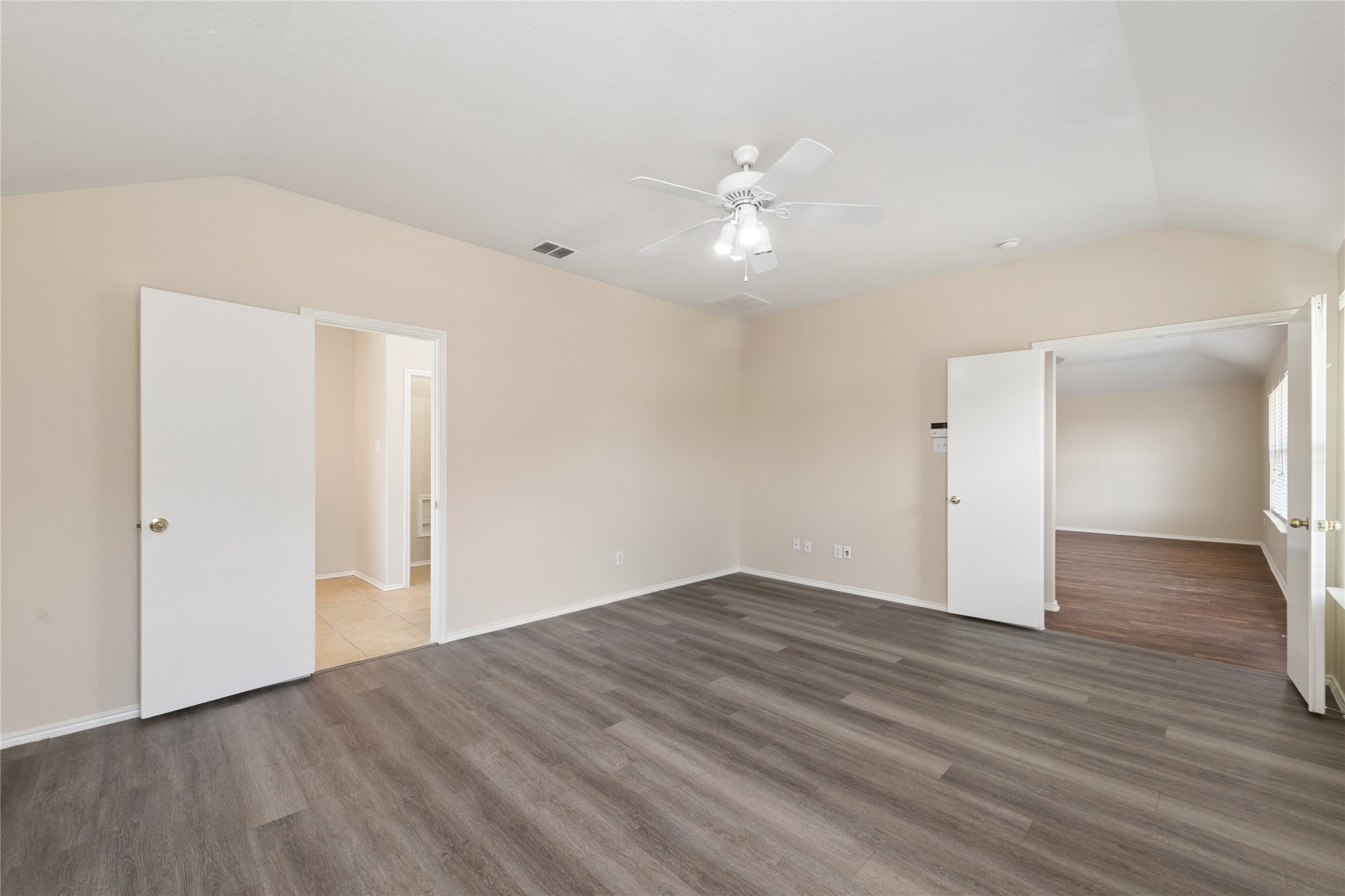 1113 Mockingbird Drive Aubrey TX 76227