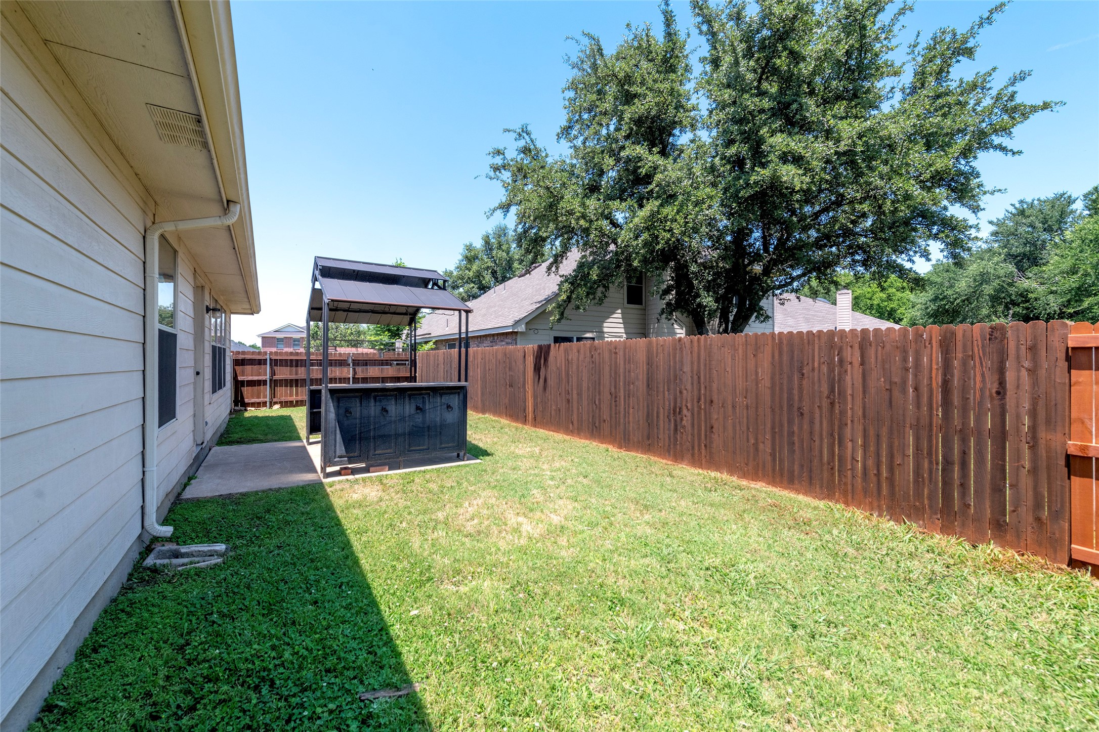1113 Mockingbird Drive Aubrey TX 76227