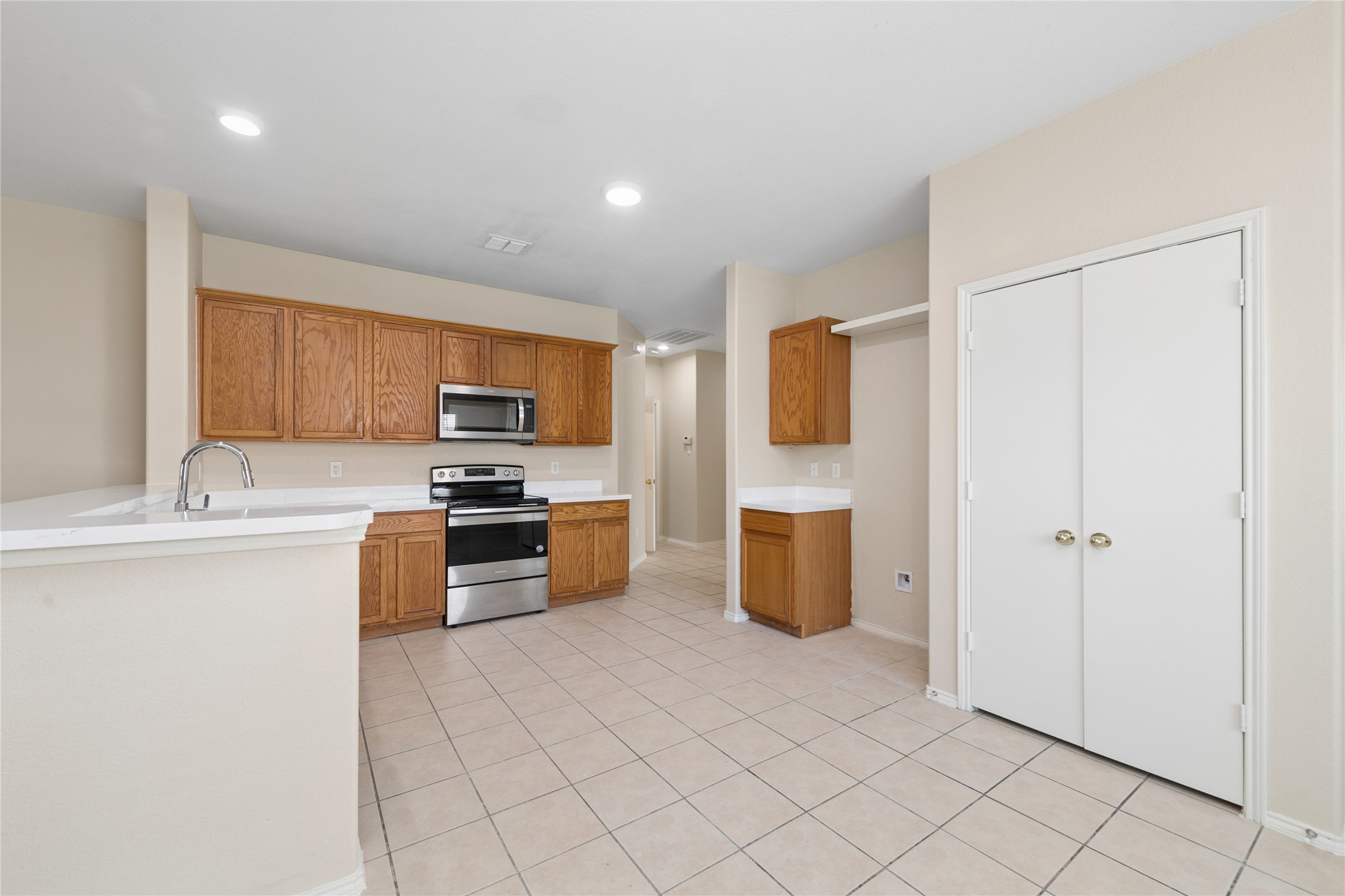 1113 Mockingbird Drive Aubrey TX 76227