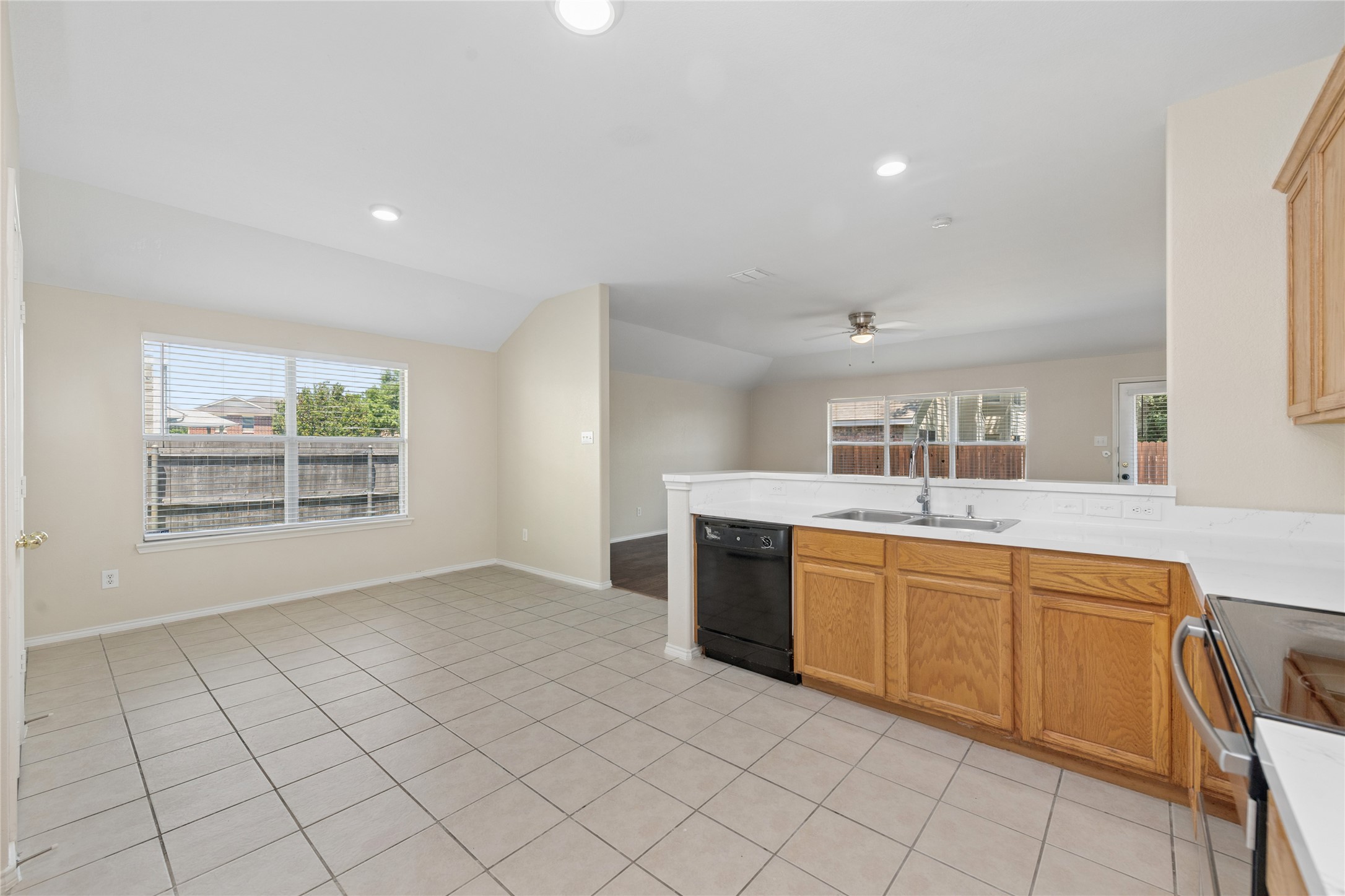 1113 Mockingbird Drive Aubrey TX 76227