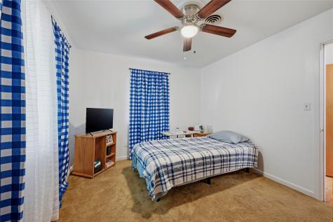 707 W Brock Street Denison TX 75020