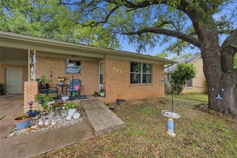 707 W Brock Street Denison TX 75020