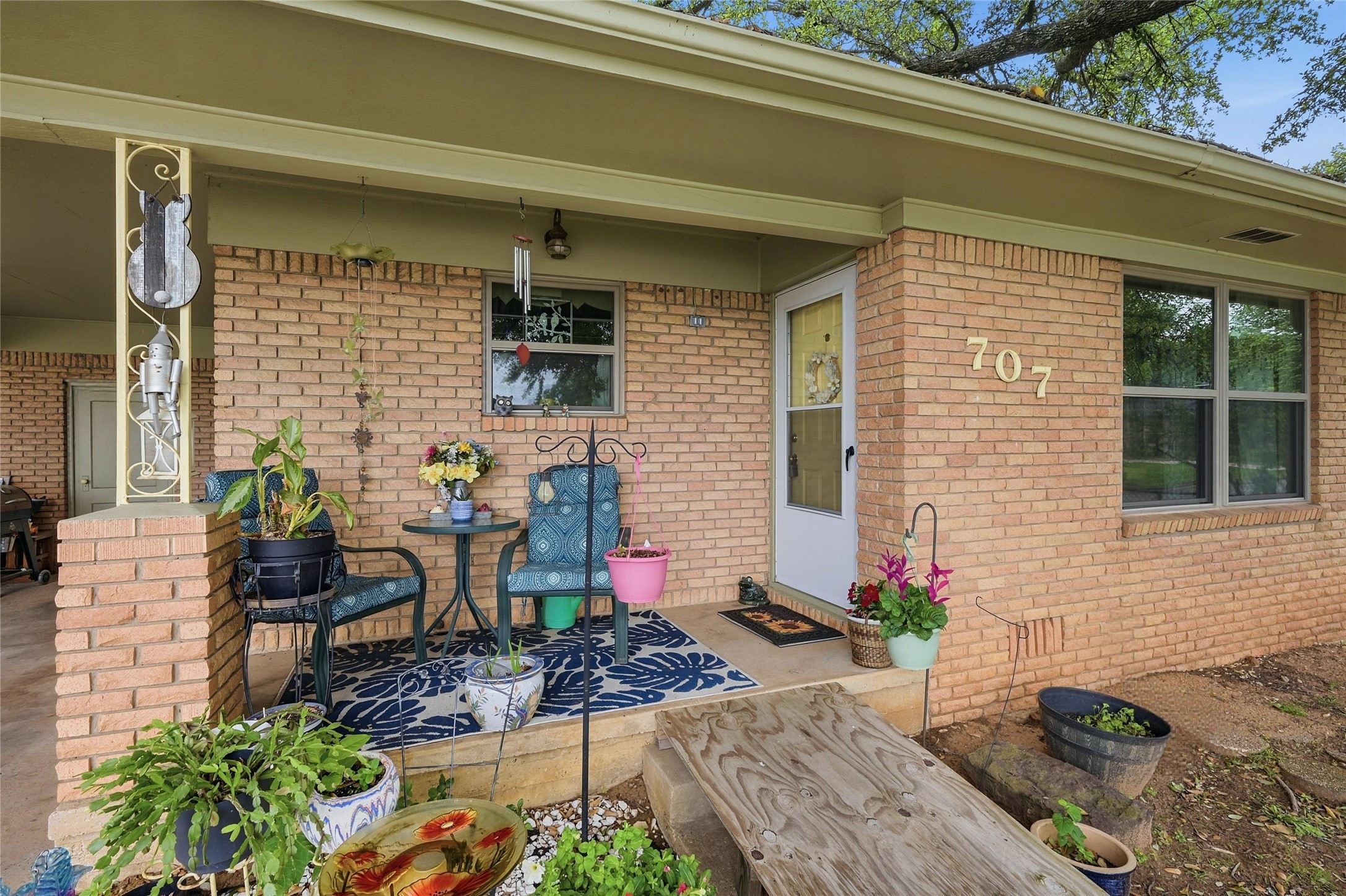 707 W Brock Street Denison TX 75020