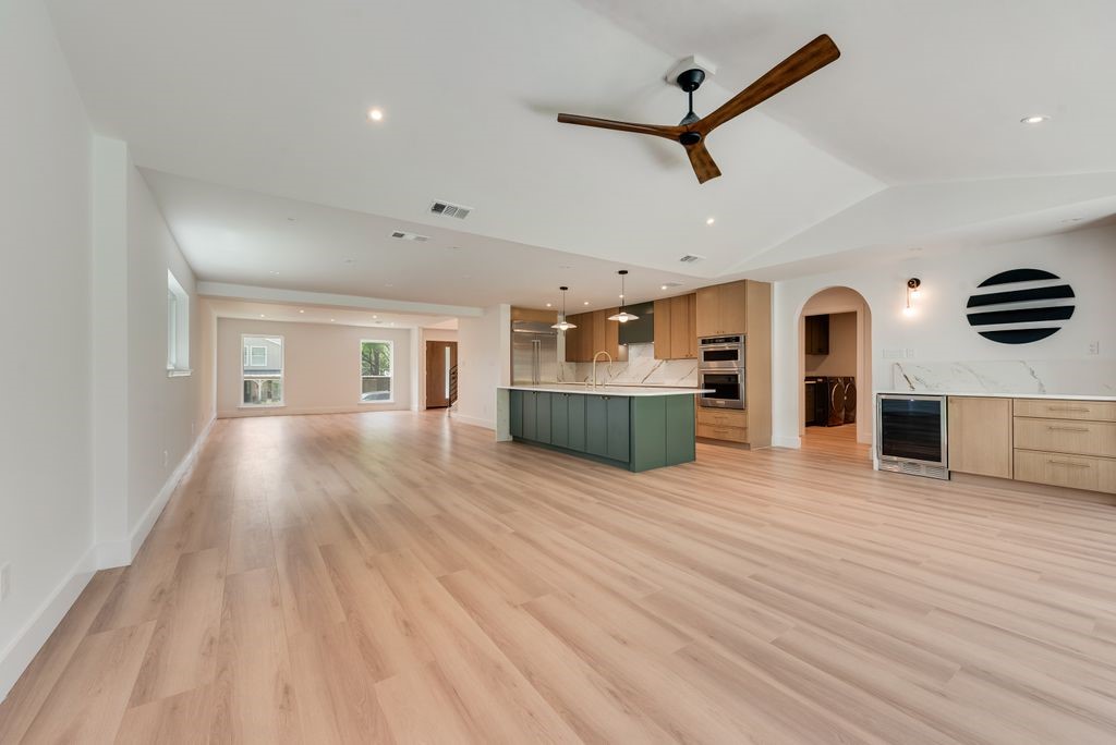 2418 Grandview Drive Richardson TX 75080