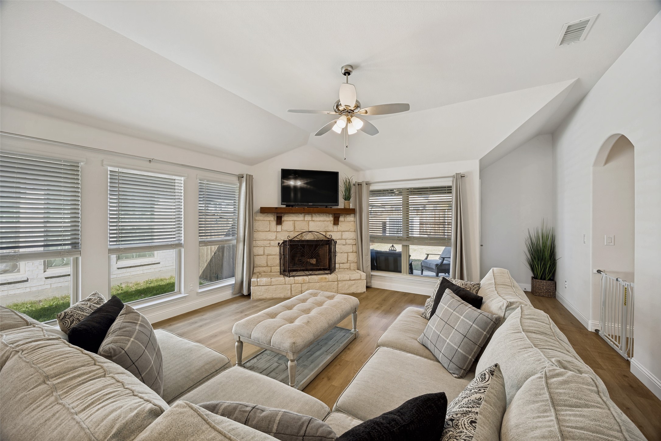 1317 Sumner Street Aubrey TX 76227