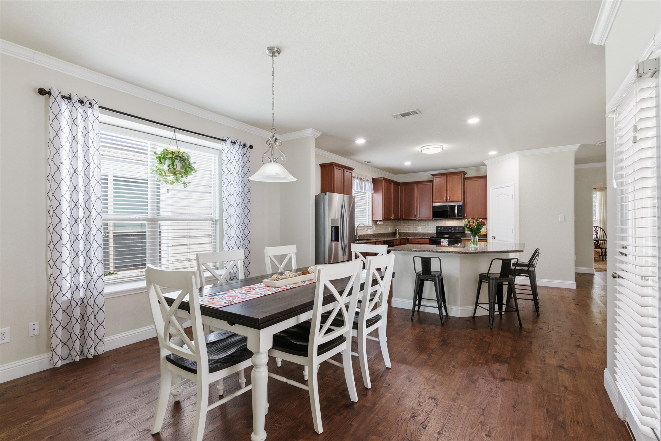 929 Appalachian Lane Savannah TX 76227