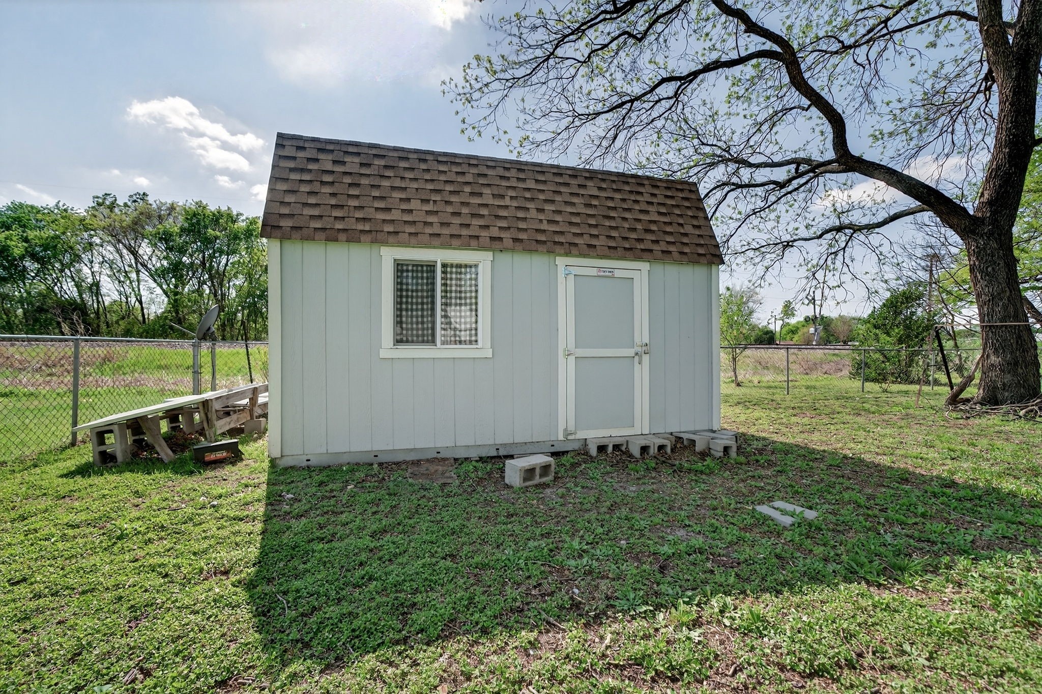 106 E Belt Line Road Wilmer TX 75172
