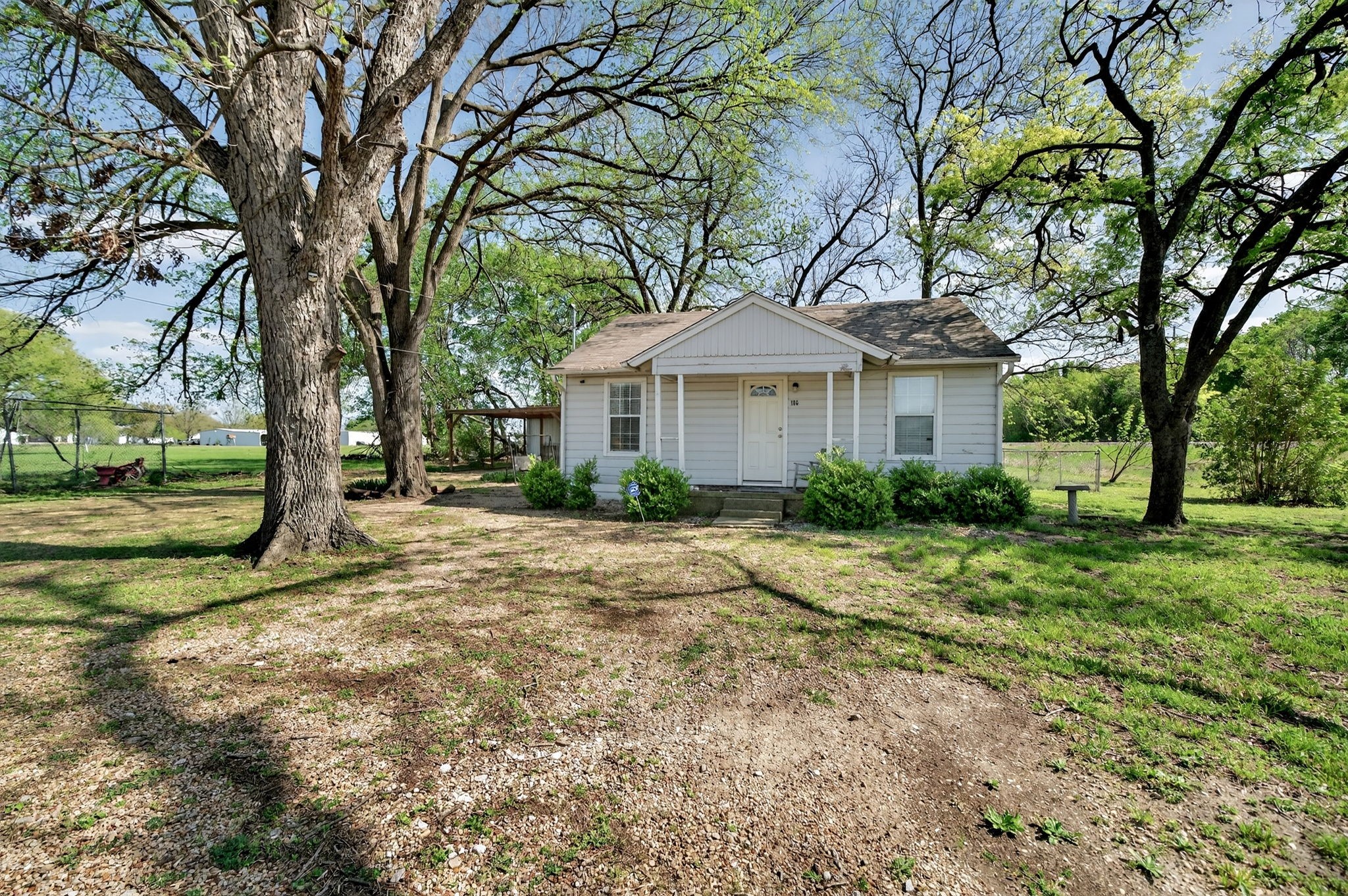 106 E Belt Line Road Wilmer TX 75172