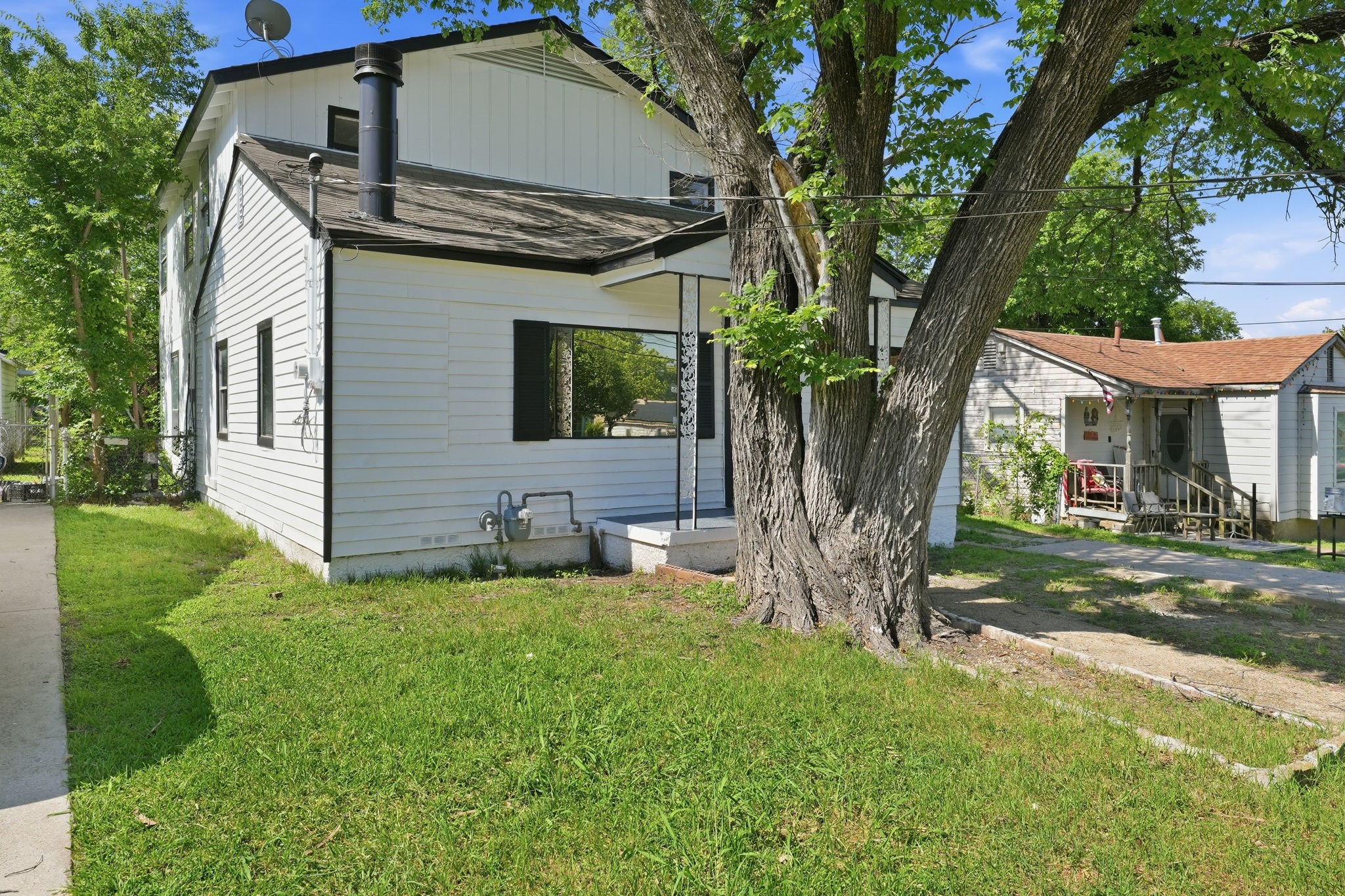 3350 Grafton Avenue Dallas TX 75211