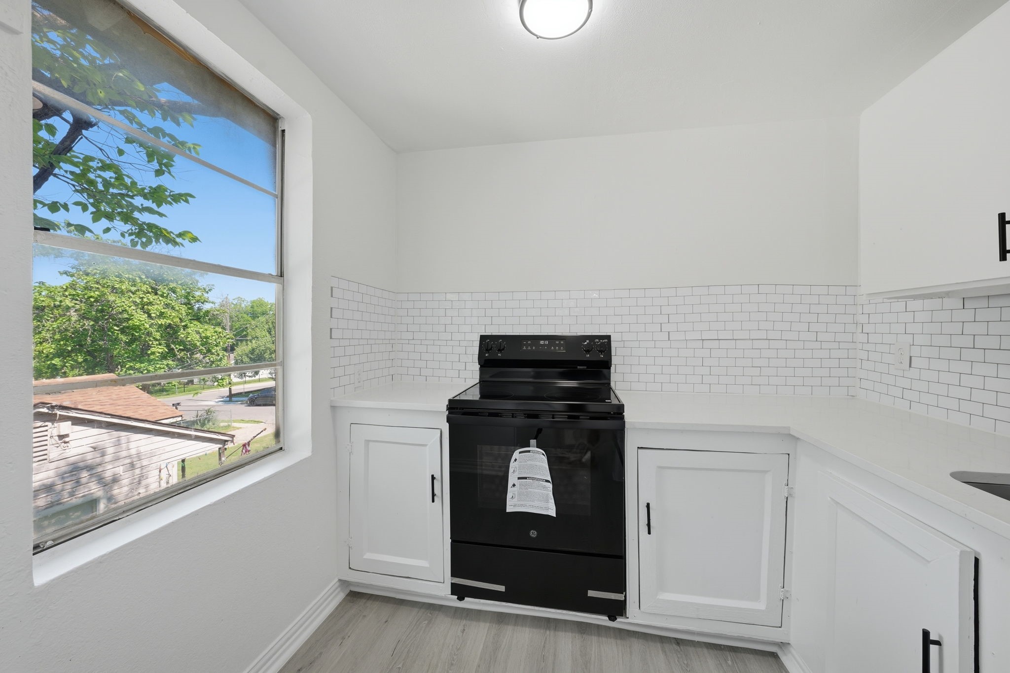 3350 Grafton Avenue Dallas TX 75211