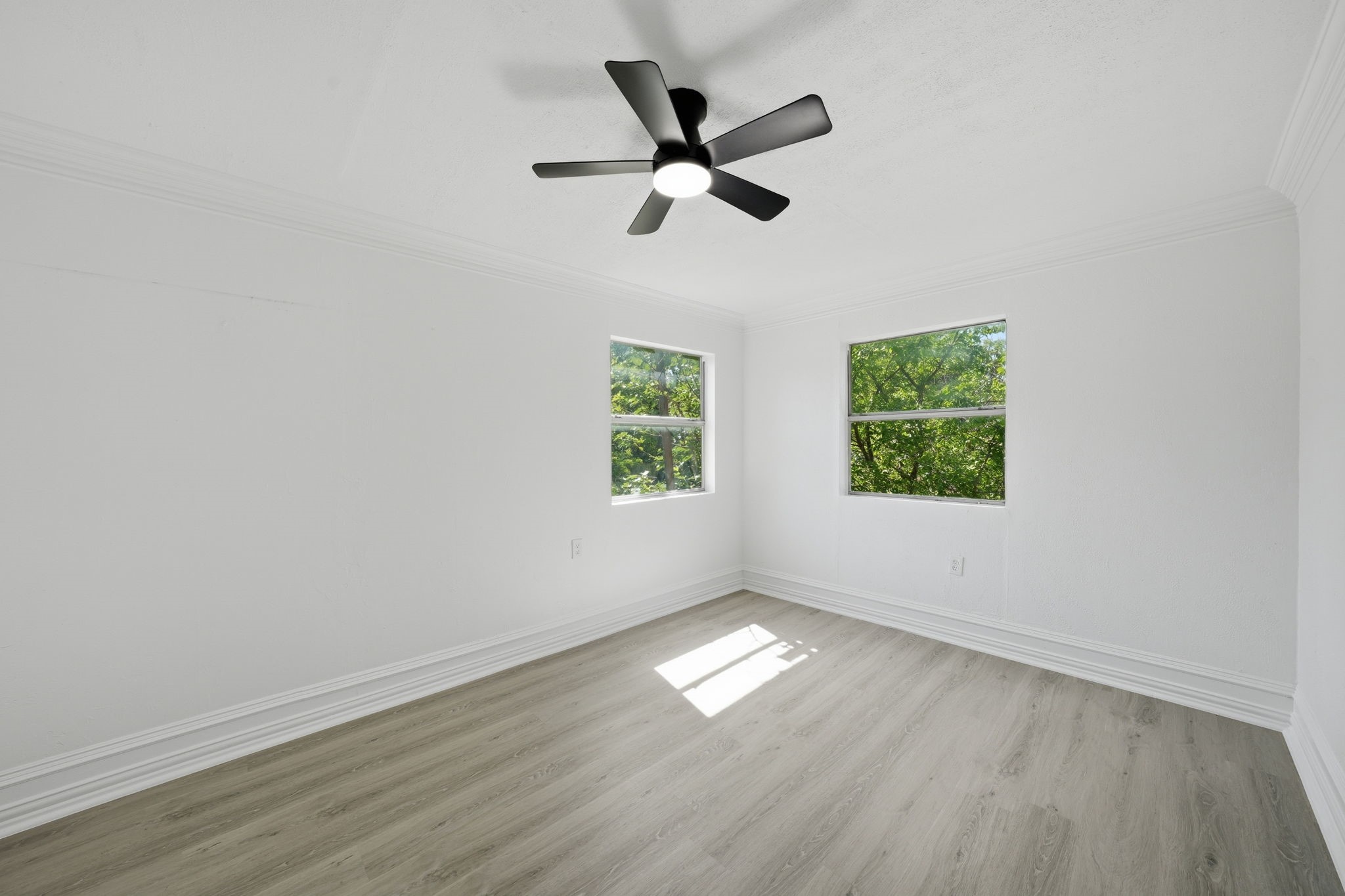 3350 Grafton Avenue Dallas TX 75211